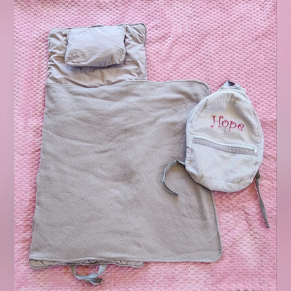 Set Backpack and Nap Mat